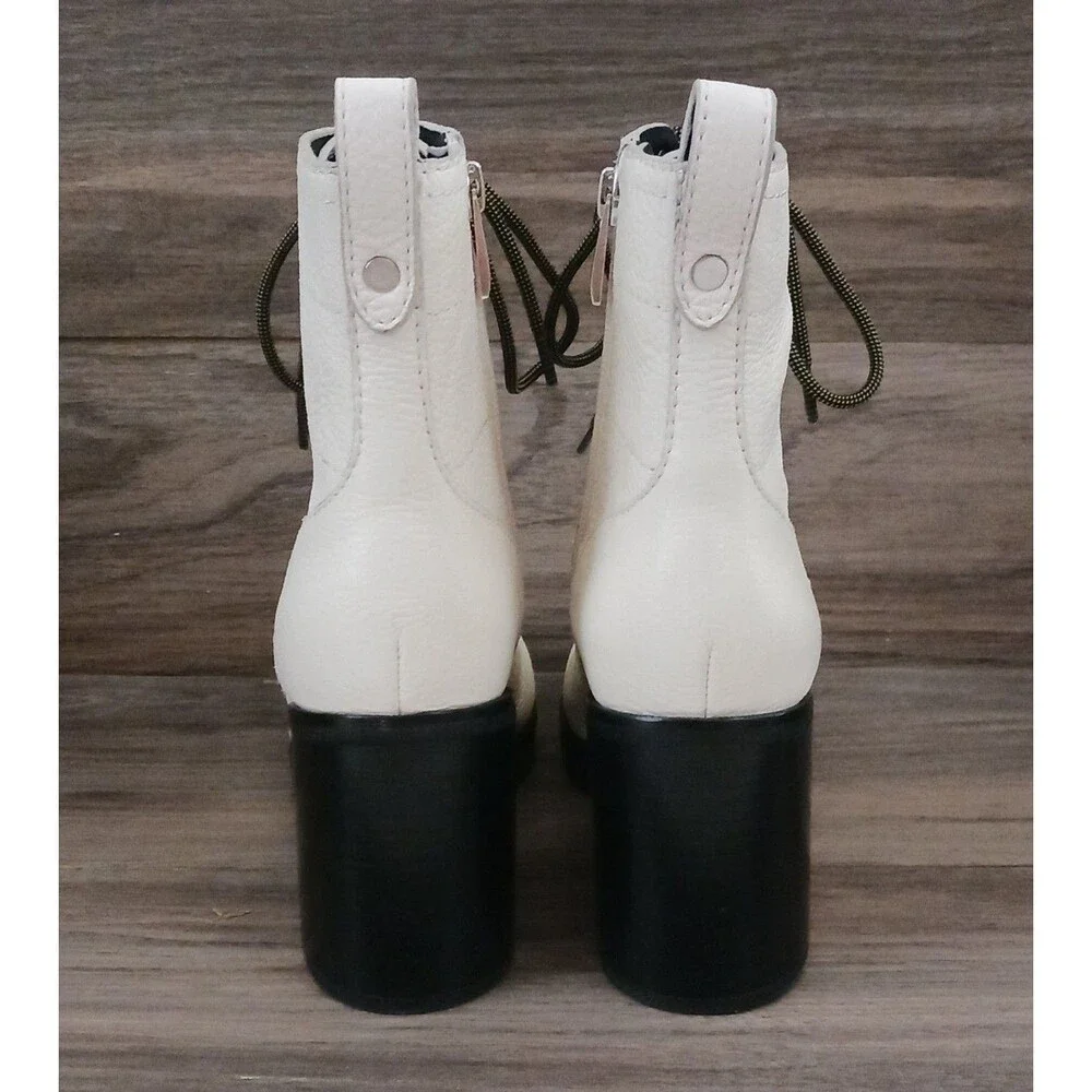 New PAIGE Christie Ivory Pebbled Leather Lace Up Combat Boot Block Heel Sz 6